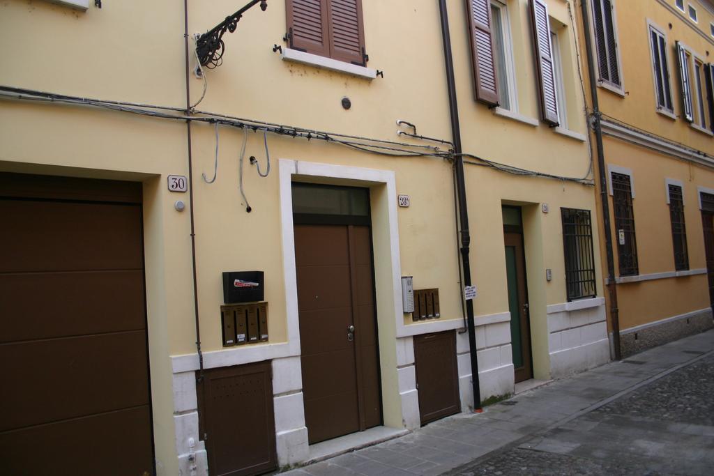Be Happy Apartment Ferrara Exterior photo