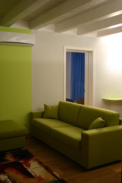 Be Happy Apartment Ferrara Exterior photo