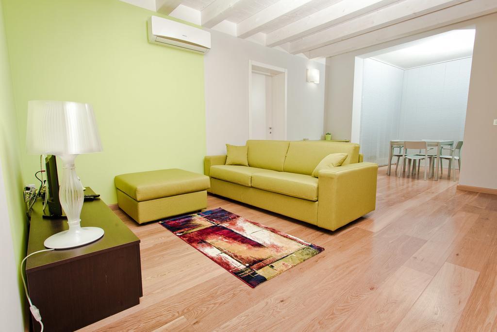 Be Happy Apartment Ferrara Exterior photo
