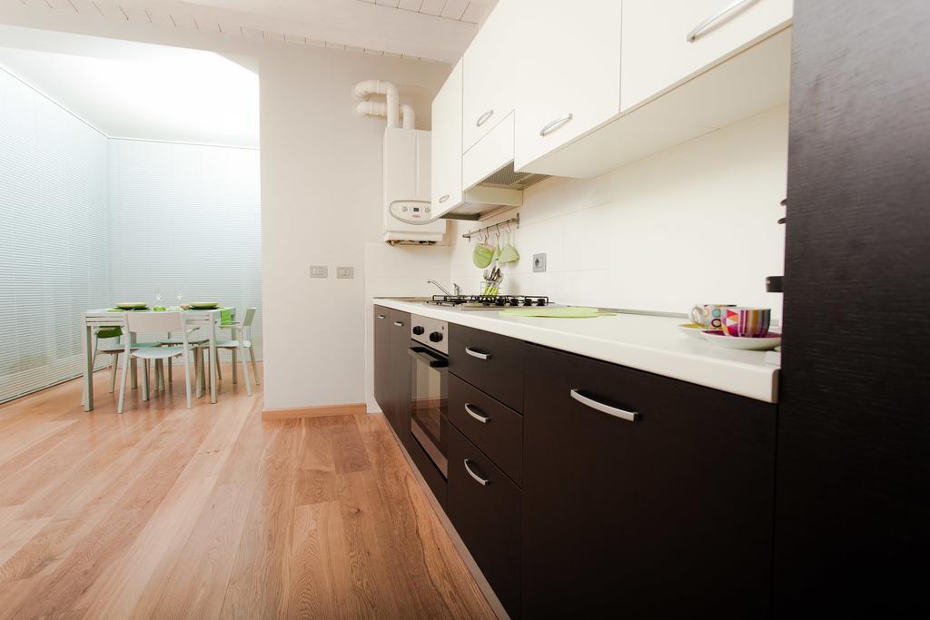Be Happy Apartment Ferrara Exterior photo